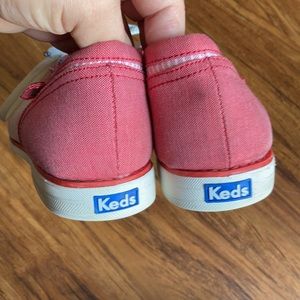 Keds red and white striped oxford shoes size 10